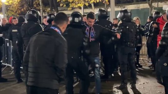 Cât de amănunțite au fost controalele jandarmilor la Dinamo - FCSB. Imaginile surprinse înaintea derby-ului de pe Arena Națională
