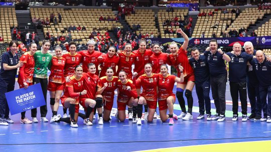 România - Polonia 27-26. Victorie pentru tricolore la meciul de adio al naționalei la CM de handbal