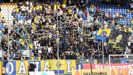 Controverse înainte de ”Primus Derby”: fanii Petrolului și-au achiziționat bilete, dar Jandarmeria nu îi lasă să intre pe stadion!