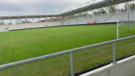 EXCLUSIV | Cum arată gazonul de pe stadionul Arcul de Triumf la două zile după Dinamo - Farul