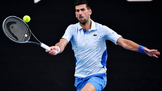 Novak Djokovic, calificat în semifinale la Australian Open și la două victorii de al 25-lea titlu de Mare Șlem