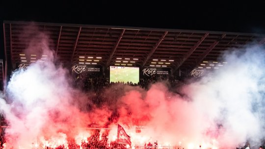 AC Milan, calificată în optimile Europa League, deși a pierdut cu Rennes. Ajax a trecut cu greu mai departe în Conference League. Toate rezultatele din play-off