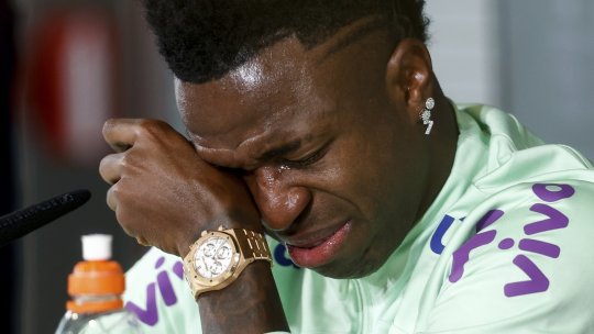 Lacrimile lui Vini Jr. Starul Realului, momente impresionante în fața presei: ”Văd asta de mult timp şi sunt tot mai trist!”