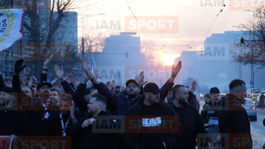 Imagini spectaculoase: fanii FCSB-ului, corteo spre Arena Națională înainte de duelul cu Rapid