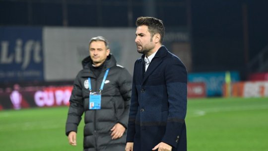 Fanii lui CFR Cluj îi cer demisia lui Adi Mutu: ”Trebuia lăsat în Hunedoara”. Pe cine vor suporterii