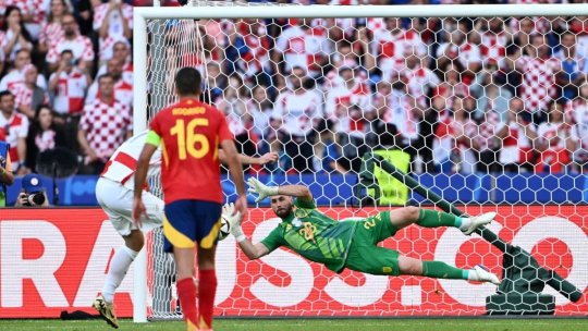 De ce a fost anulat golul marcat de Bruno Petkovic în Croația - Spania. Motivul din spatele deciziei controversate