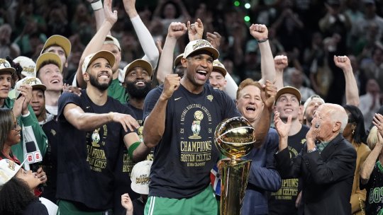 Regină după 16 ani! Boston Celtics a devenit luni noapte campioană în NBA