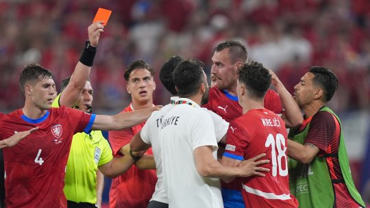 Istvan Kovacs, protagonist în cel mai dur meci de la Euro 2024! Centralul român a acordat 18 cartonașe galbene și 2 roșii
