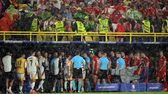 Motivul pentru care meciul Germania - Danemarca a fost întrerupt! Imagini apocaliptice de la EURO 2024
