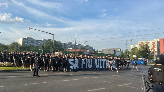Ultrașii din România s-au unit împotriva abuzurilor. Suporterii de la Rapid, Dinamo și Steaua au stat umăr lângă umăr