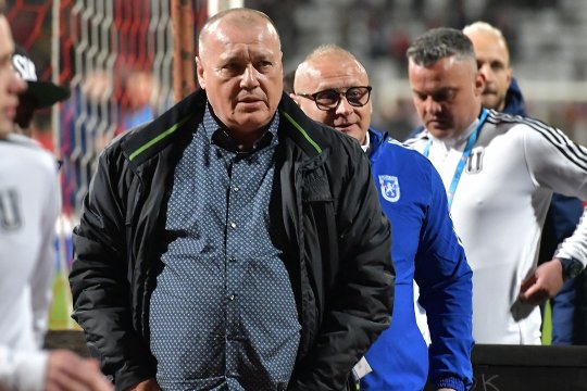 Marcel Pușcaș, fost jucător la Steaua, și-a exprimat părerea în disputa dintre FCSB și CSA: ”Noi cu cine jucăm? Poate de vină sunt strugurii la care nu pot ajunge”