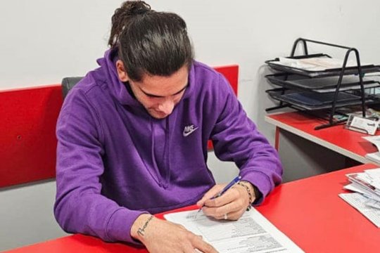 EXCLUSIV | UTA a transferat un mijlocaș care a fost la Fiorentina. Colfescu: ”A semnat deja contractul”. Pe lista arădenilor se află încă un jucător