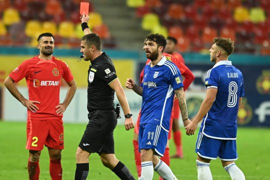 MM Stoica a dezvăluit discuția avută la pauza meciului FCSB - FCU Craiova, după ce Becali a spus că i-a ”ordonat” o schimbare: ”Asta i-am zis”