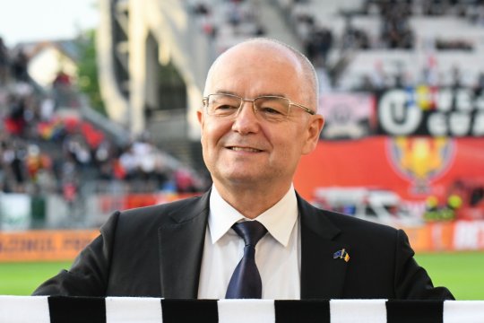 Mesajul postat de Emil Boc după victoria lui U Cluj cu Rapid. Edilul, în extaz: ”Revenire încredibilă!”