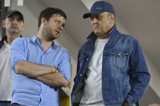 ”Moștenirea” lăsată de George Copos lovește din nou Rapidul! Giuleștenii riscă să aibă interzis la transferuri în cazul în care clubul nu plătește urgent peste jumătate de milion de euro