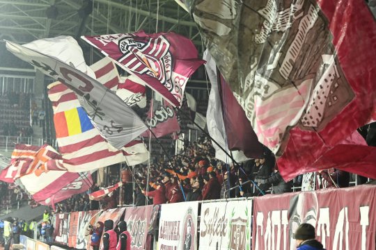 Ultrașii Rapidului au "explodat" după eliminarea din Cupa României. Scandările care s-au auzit în Giulești la finalul partidei cu CFR Cluj