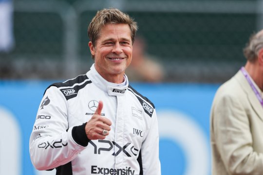 Brad Pitt și F1: asocierea anului 2023? Cum a fost surprins marele actor la Marele Premiu de la Silverstone: "Sunt puțin năucit, recunosc!”