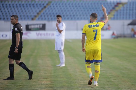 Gicu Grozav, înger și demon la partida FC Botoșani - Petrolul 1-1. Ce a spus după penalty-ul ratat în prelungiri