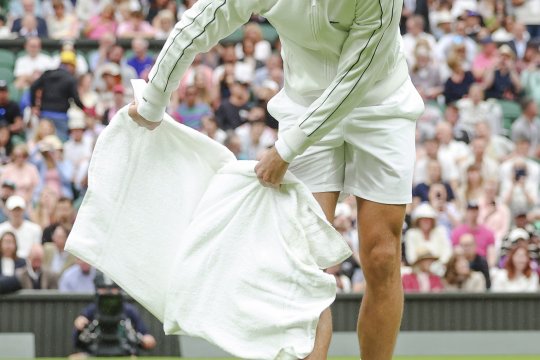 Djokovic a oferit faza zilei la Wimbledon: ”A fost distractiv să fac ceva diferit!” Gestul primit de public cu zâmbete și aplauze