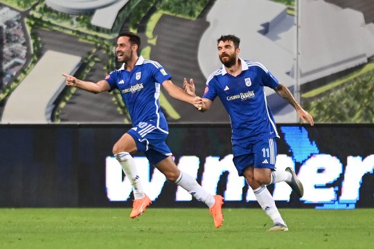 Aurelian Chițu, dupa victoria cu Dinamo: ”Era foarte important să ne apropriem de play-off”. Ce spune Robert Popa despre posibila plecare din Bănie