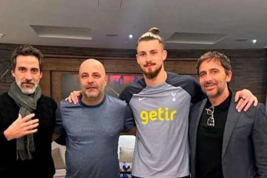 După ce l-a transferat pe Drăgușin la Tottenham, Florin Manea anunță care e noul star al fotbalului românesc: "Îl vor Juventus și Roma"
