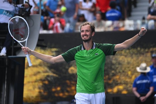 Daniil Medvedev, în semifinale la Australian Open după un meci thriller. Daiana Iastremska, în premieră în careul de ași al unui Grand Slam