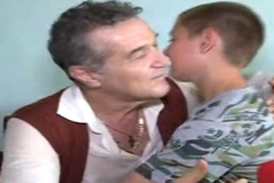 Cum arată băiatul pe care Gigi Becali l-a luat în grijă: ”De acum, eu sunt tatăl tău”