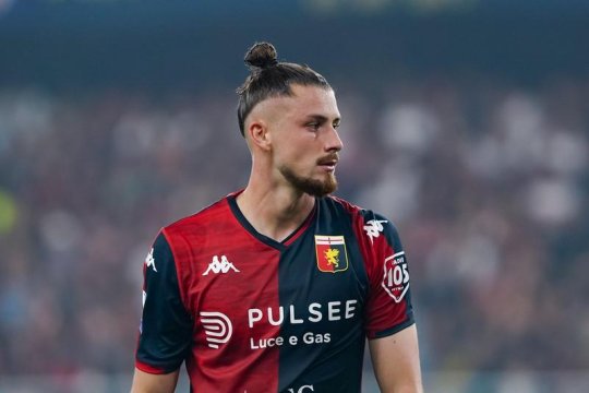 Ce au decis Radu Drăgușin și celebrul Alberto Gilardino, după zvonul plecării românului de la Genoa la Tottenham: ”Am vorbit cu el!”