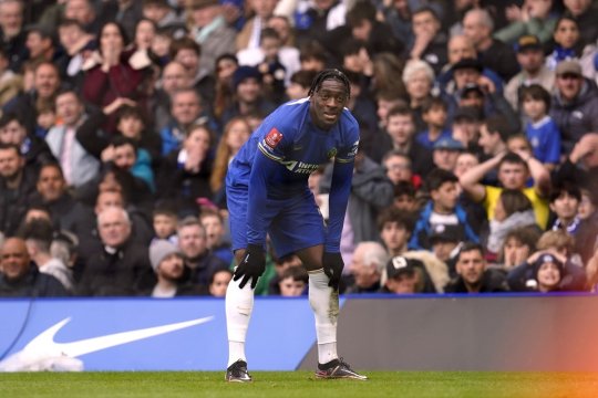 Tonto-gol în stil Bănel Nicoliță! Un jucător al lui Chelsea s-a făcut de râs și a oferit imaginea săptămânii în fotbalul mondial