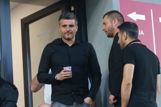 Daniel Niculae, criticat după ce a spus că Marius Şumudică reprezintă o variantă pentru Rapid