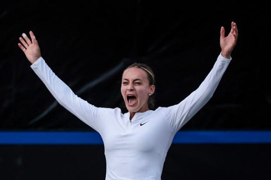 Ana Bogdan, calificare spectaculoasă în turul trei la Roland Garros. A eliminat-o în două seturi pe Anastasia Pavliucenkova