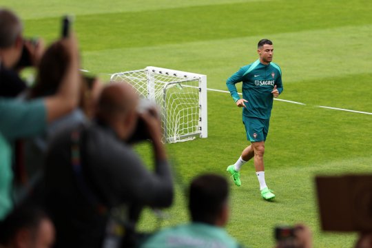 Portugalia – Cehia, de la 22.00, pe iAMsport.ro. Dacă joacă, Cristiano Ronaldo scrie istorie: a 6-a prezență la un turneu final de Campionat European