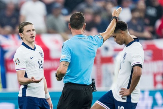 Cea mai surprinzătoare imagine de la EURO 2024! Fani, consternați după ce au văzut tatuajele arbitrului de la Danemarca - Anglia 1-1: "N-am mai văzut vreodată așa ceva"