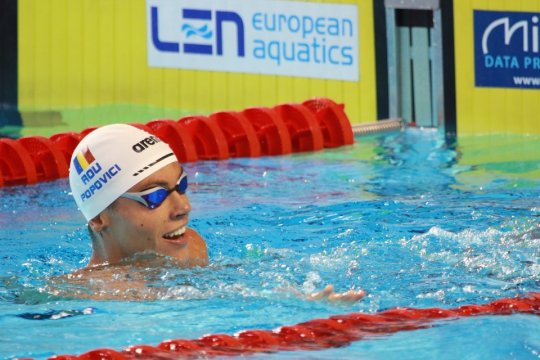 Aur pentru David Popovici la 200 m liber! Victorie fără emoții pentru român la Campionatele Europene de la Belgrad