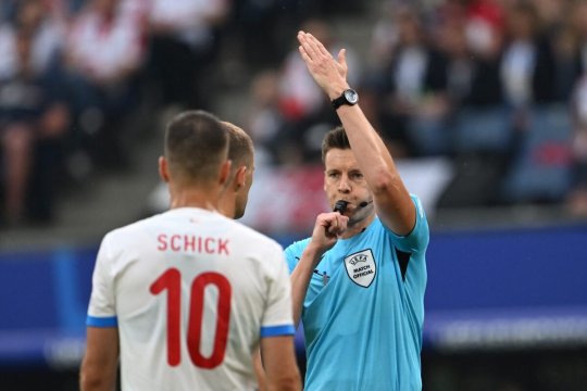 Daniel Siebert va arbitra partida dintre România – Slovacia de la EURO 2024. Meciul este decisiv pentru calificarea în optimi