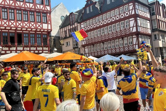 Slovacia – România, de la 19.00, pe iAMsport.ro. Românii au început să coloreze în galben străzile din Frankfurt