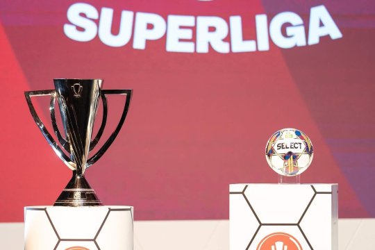 Programul SuperLigii în sezonul 2024/2025 se află ACUM. CFR Cluj - Dinamo, FCSB - U Cluj și UTA - Rapid în prima etapă