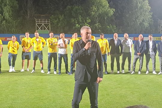 Edi Iordănescu, la revenirea în România: ”Un nou început pentru fotbalul românesc!” Cum a reacționat când un fan i-a cerut să nu plece de la națională