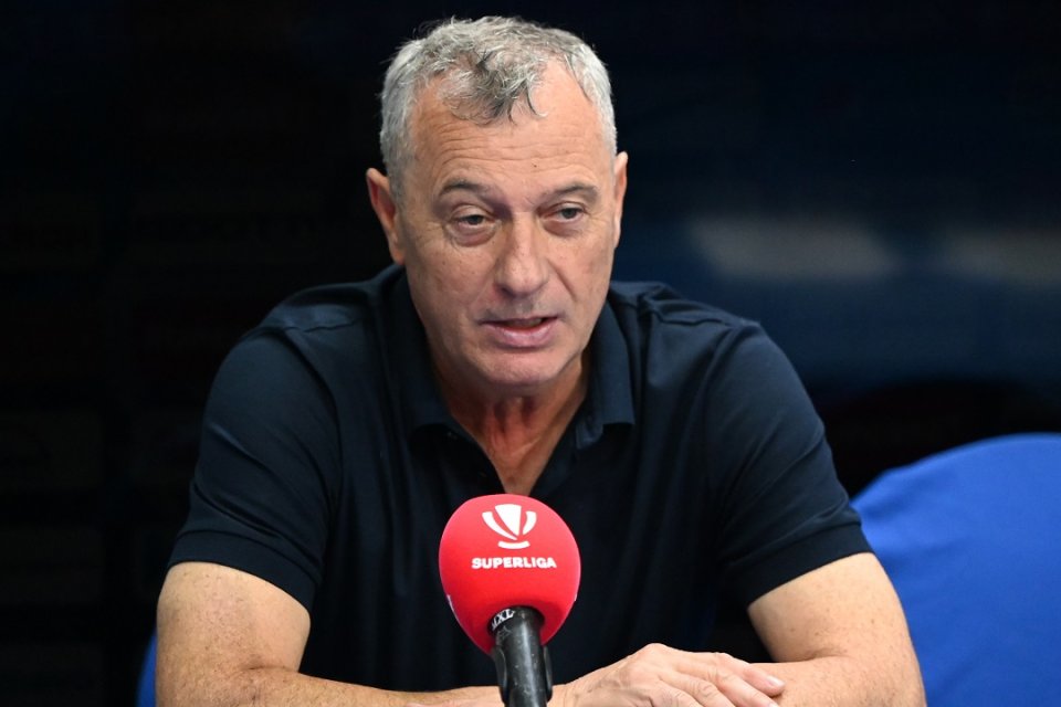Mircea Rednic este antronul echipei UTA Arad din luna aprilie, anul 2023