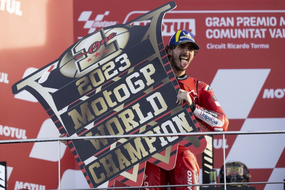 Francesco Bagnaia are trei titluri mondiale câștigate în carieră, unul la Moto2, iar alte două la MotoGP