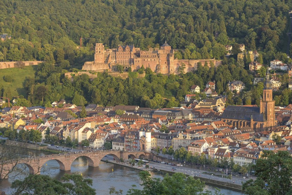 Peisajul idilic din orașul universitar Heidelberg