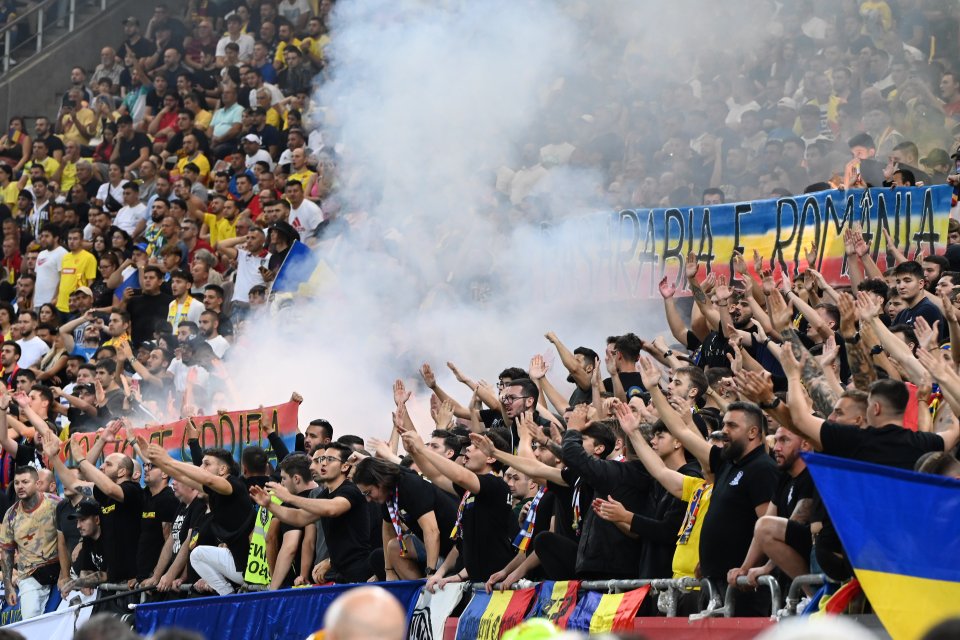 Suporterii români au afișat un mesaj care i-a înfuriat pe kosovari