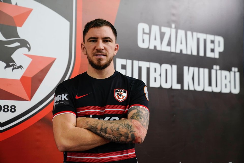Deian Sorescu a fost prezentat oficial la noul club
