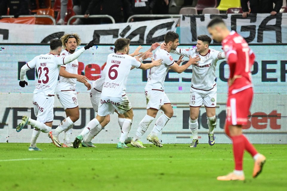 Rapid a câștigat meciul tur cu Dinamo cu 4-0