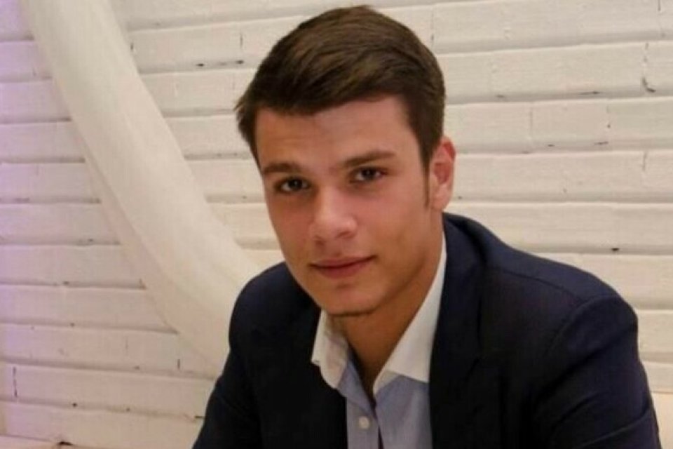Mario Iorgulescu este fiul lui Gino Iorgulescu, președintele LPF