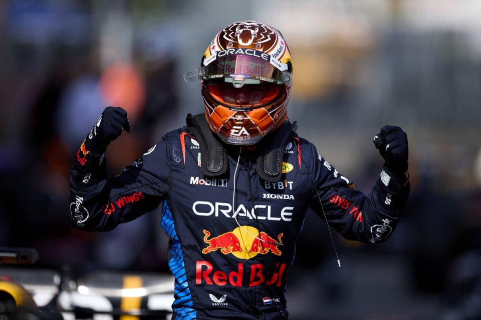 Max Verstappen este pilotul Red Bull din 2016