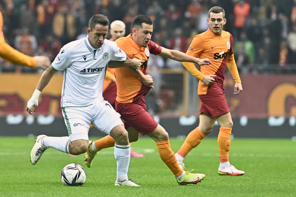 Cicâldău și Moruțan joacă pentru Galatasaray din 2021