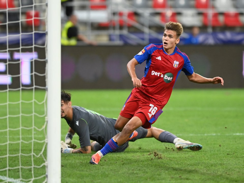 David Matei marcheaza un gol în meciul de fotbal dintre CSA Steaua și CSM Slatina, Liga a-2-a Casa Pariurilor, Stadionul Steaua-Ghencea din București, 25 septembrie 2023