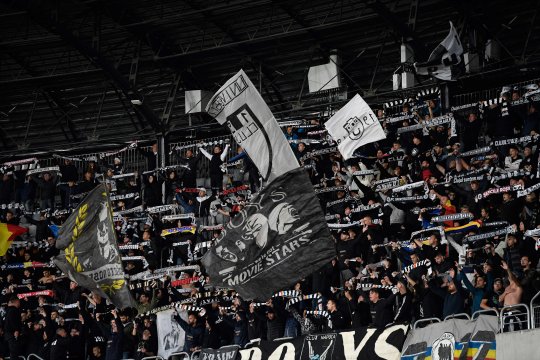 FOTO | Mesaj emoționant al fanilor lui ”U” Cluj în memoria lui Cătălin Hîldan. Ce au transmis ardelenii dinamoviștilor la meciul cu Sepsi