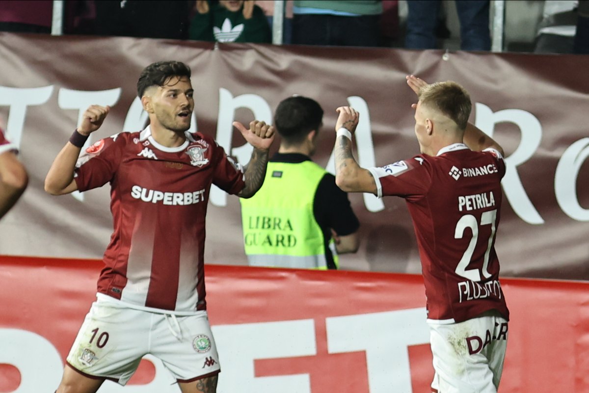 Alex Ioniță a reușit o ,,dublă” în meciul cu Poli Iași, câștigat de Rapid cu 3-2, pe teren propriu.